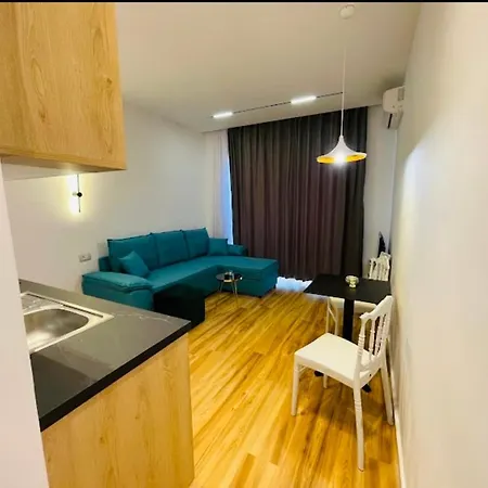 Your In Center Apartment *